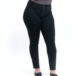 NWT 1822 Butter Denim Ankle Skinny Black Size 20W